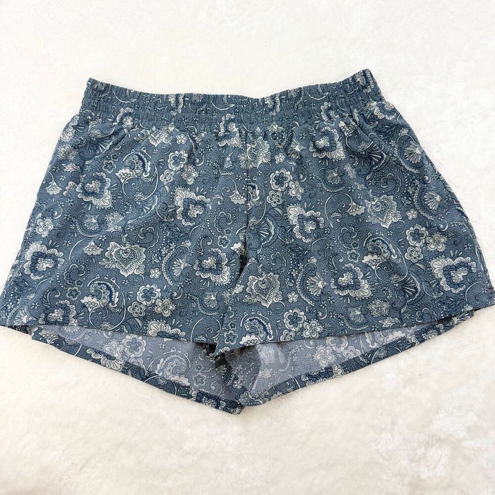 Toad & Co women's Sunkissed pull-on shorts in High-Tide Paisley Print Pockets -